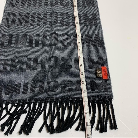 Moschino 50% wool mens scarf 60” long - Picture 3 of 3